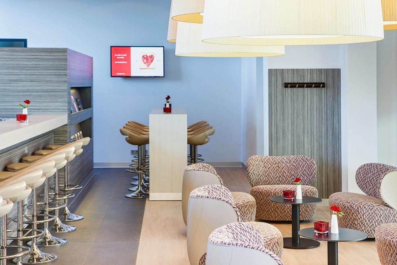 Intercityhotel אנסחדה מראה חיצוני תמונה