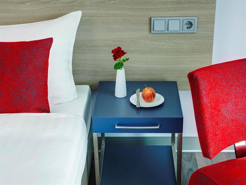 Intercityhotel אנסחדה מראה חיצוני תמונה